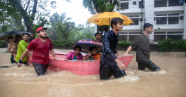 পানিতে ভাসছে ১৩ জেলা, ৮ মৃত্যু